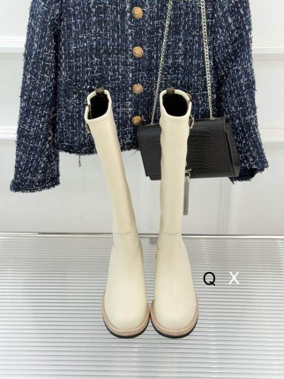 Picture of Louis Vuitton Shoes _SKULVsz35-40JX100812369